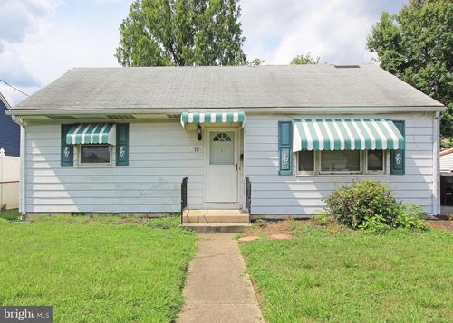 15 Gail Rd, NEW CASTLE, DE, 19720-1709 | Card Image