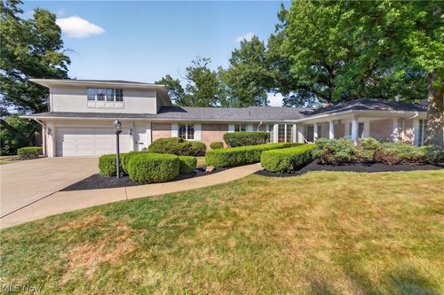 1500 Ravine Ct, Niles, OH, 44446-3745 | Card Image