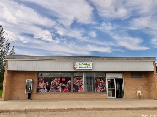 {{alt}} | Card Image