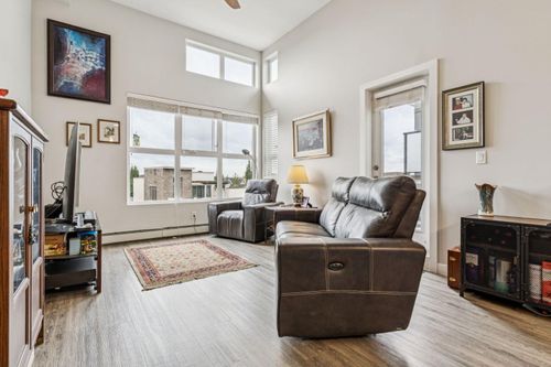 1402-95 Burma Star Rd Sw, Calgary, AB, T3E8A9 | Card Image