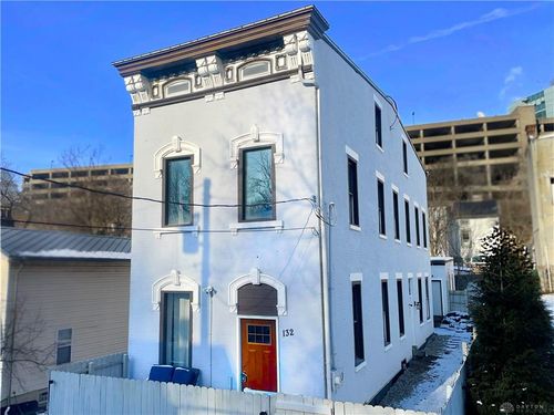 132 Winkler St, Cincinnati, OH, 45219 | Card Image