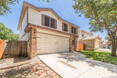 2623 Hunt St, House other with 4 bedrooms, 2 bathrooms and null parking in New Braunfels TX | Image 3