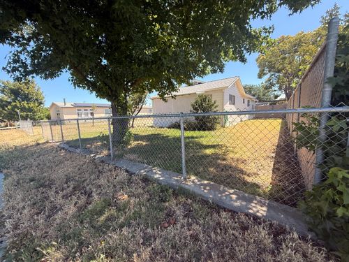 15460 5th St, Lathrop, CA, 95330-9704 | Card Image