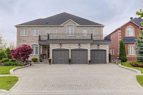 2 Mumberson Crt, Markham, ON, L6C1Y4 | Card Image