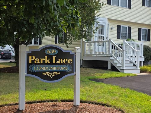 21-21 Hyde Ave, Pawtucket, RI, 02861-2901 | Card Image