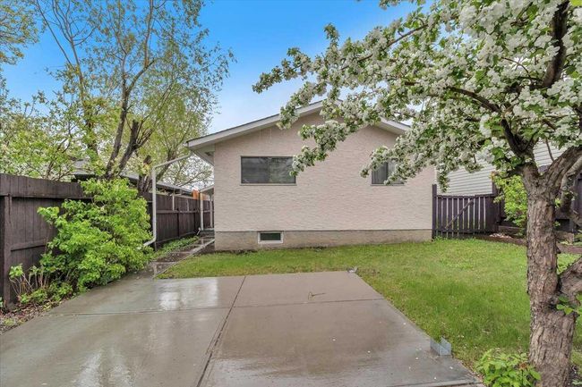 84 Shawmeadows Crescent Sw, House other with 4 bedrooms, 2 bathrooms and 1 parking in Calgary AB | Image 31