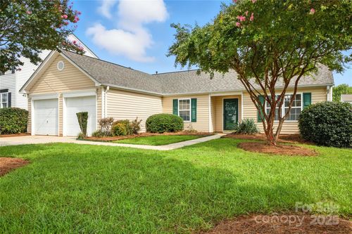 12019 Serenade Ct, Charlotte, NC, 28215-5052 | Card Image