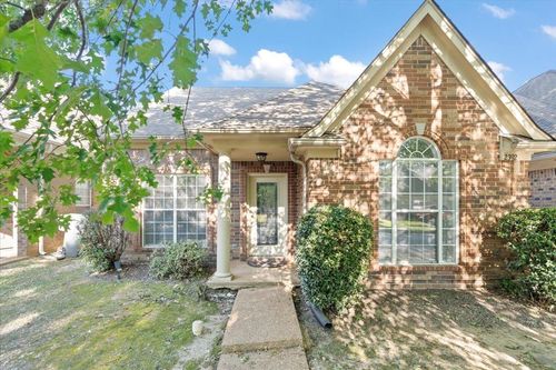 2392 Gardenbrook Dr, Memphis, TN, 38134-6006 | Card Image