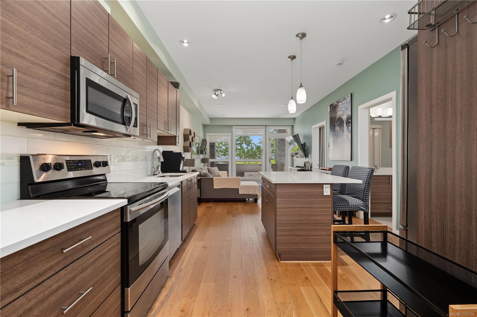 Residential in Esquimalt 3