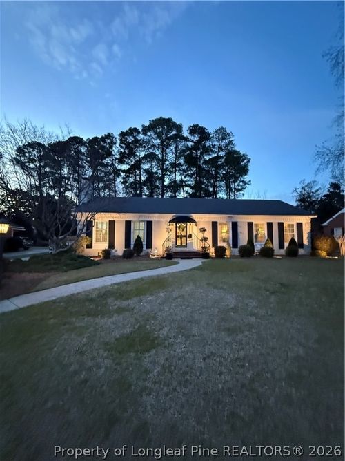 420 Northview Dr, Fayetteville, NC, 28303-5263 | Card Image