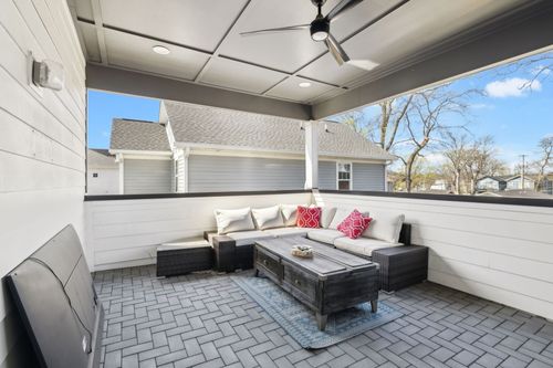b-1728B Pecan St, Nashville, TN, 37208-1046 | Card Image