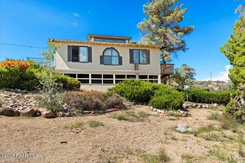 18246 S Henry Coe Rd, Peeples Valley, AZ, 86332-8680 | Card Image