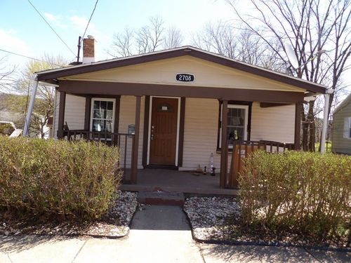 2708 5th Ave, Beaver Falls, PA, 15010-3610 | Card Image