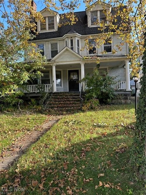 1847 Idlewood Ave, East Cleveland, OH, 44112-4701 | Card Image