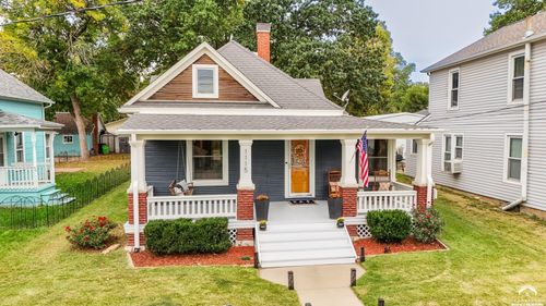 1115 7th St, Baldwin City, KS, 66006-4024 | Card Image