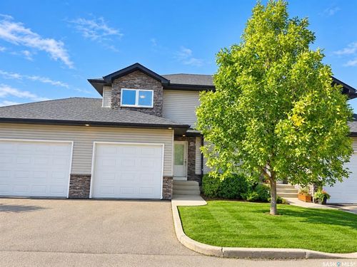 25-547 East Hampton Boulevard, Saskatoon, SK, S7R0H8 | Card Image