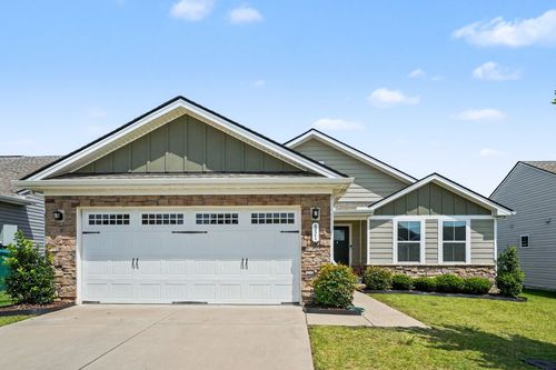 831 Wilkinson Ln, White House, TN, 37188-9240 | Card Image