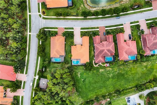 1387 Mockingbird Dr, House other with 3 bedrooms, 3 bathrooms and null parking in NAPLES FL | Image 46
