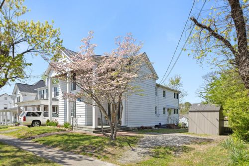116 Cedar Ave, Vinton, VA, 24179-3308 | Card Image