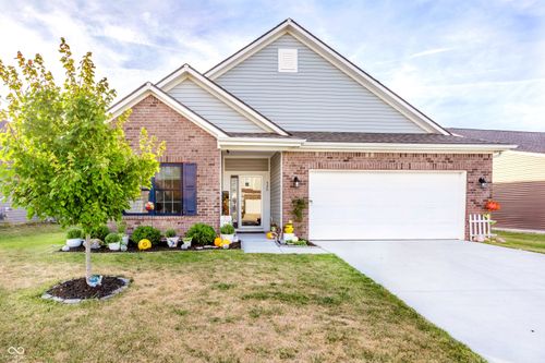 526 Shallowroot Ln, Sheridan, IN, 46069-1393 | Card Image