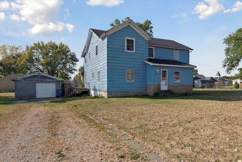 3601 Seneca St, Clayton, MI, 49235-9777 | Card Image