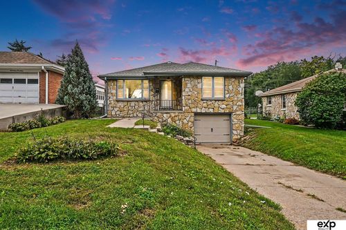 1713 N 70 Avenue, Omaha, NE, 68104 | Card Image