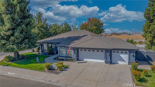 1416 Larrete Ave, Madera, CA, 93637-8638 | Card Image