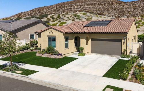 17833 Cirrus Dr, Santa Clarita, CA, 91350-5871 | Card Image