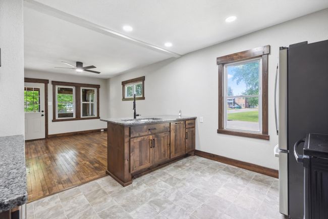 501 Winona Ave, House other with 2 bedrooms, 2 bathrooms and null parking in Ironton MN | Image 5