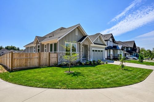 20892 35a Ave, Langley, BC, V2Z0B7 | Card Image