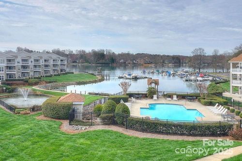 1038 Southwest Dr, Davidson, NC, 28036-6900 | Card Image