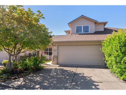 323 Ne Fircrest Pl, Mcminnville, OR, 97128-9016 | Card Image