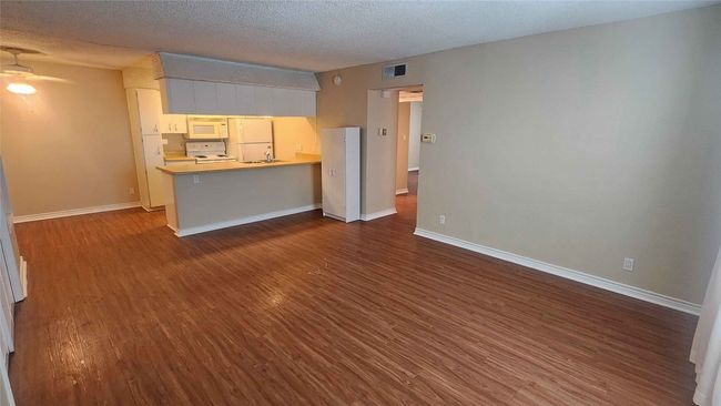 APT-20 - 910 Duncan Ln, Condo with 2 bedrooms, 2 bathrooms and 1 parking in Austin TX | Image 5
