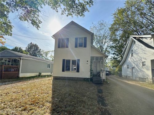 636 Noble Ave, Akron, OH, 44320-2930 | Card Image