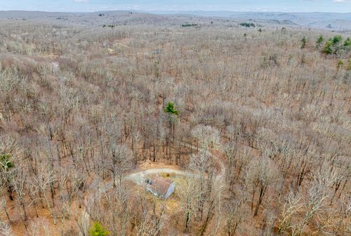 45 Caroline Dr, Sharon, CT, 06069-2457 | Card Image