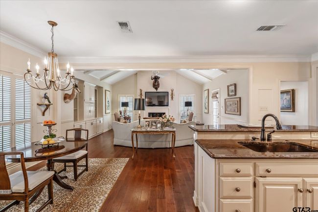 2003 Royal Oak Dr, House other with 4 bedrooms, 4 bathrooms and null parking in Tyler TX | Image 14