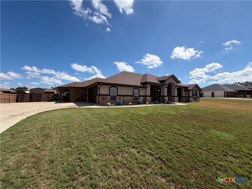 206 County Road 4774, Kempner, TX, 76539-8179 | Card Image
