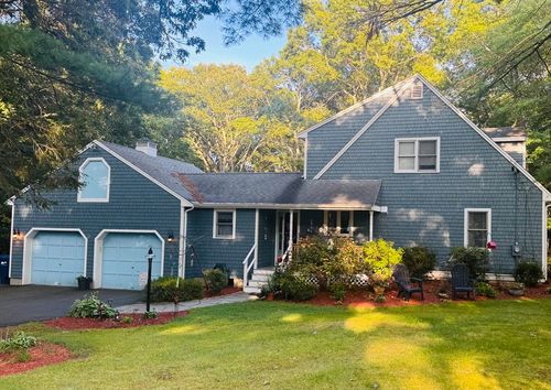 24 Bells Brook Rd, Lakeville, MA, 02347-2202 | Card Image