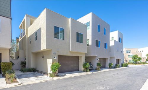 624 Cultivate, Irvine, CA, 92618-1357 | Card Image