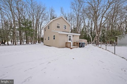 4124 Low Ridge Road, Pocono Summit, PA, 18346 | Card Image