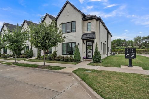 7549 Reis Ln, North Richland Hills, TX, 76182-1918 | Card Image