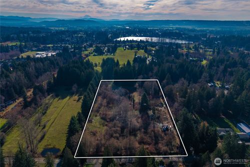 10330 56th St Se, Snohomish, WA, 98290-1011 | Card Image