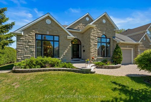 85 Brightside Ave, Stittsville, ON, K2S1K2 | Card Image