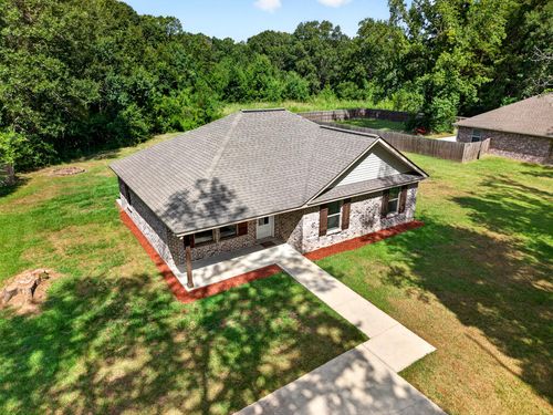 916 Central Ave, Picayune, MS, 39466-4204 | Card Image