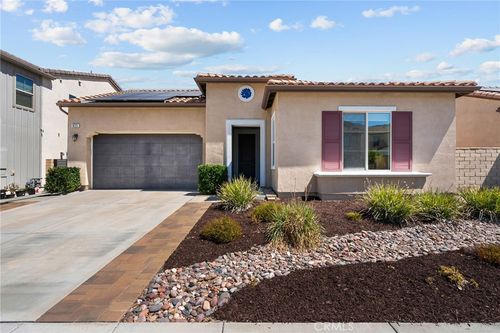 18725 Big Cedar Dr, Canyon Country, CA, 91387-1451 | Card Image