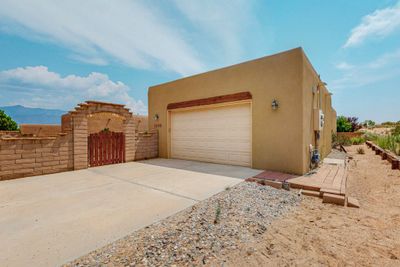 7008 Vatapa Road Ne, House other with 4 bedrooms, 2 bathrooms and null parking in Rio Rancho NM | Image 2