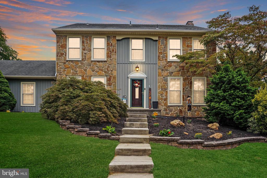 Cortland Way, West Deptford, NJ 08051