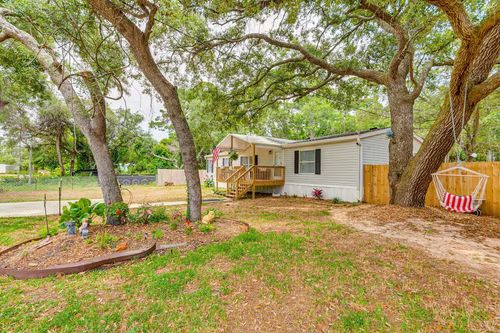 5658 Charter Cir, GULF BREEZE, FL, 32563-8660 | Card Image