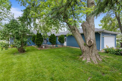 849 N Piatt St, Bement, IL, 61813-1146 | Card Image