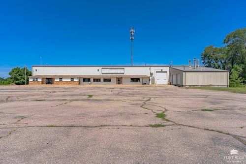 1116 Grant Ave, Junction City, KS, 66441-4224 | Card Image